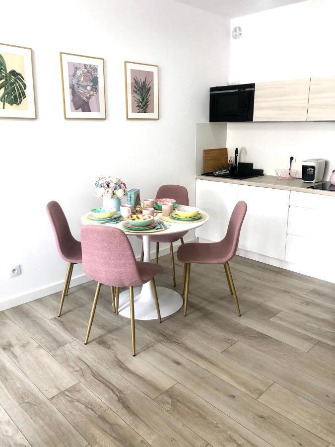 Apartament Pastelovy Rewal Bagian luar foto